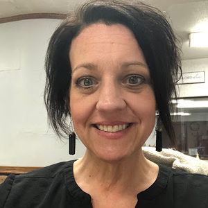 Meet your Posher, Ellie